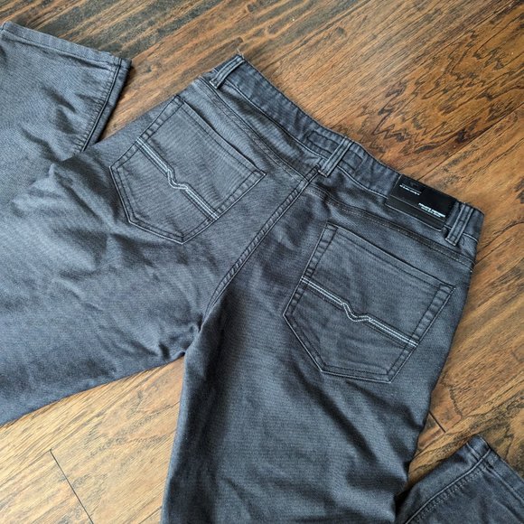 Men Dark Grey Jeans - Size 32 waist - Picture 8 of 11